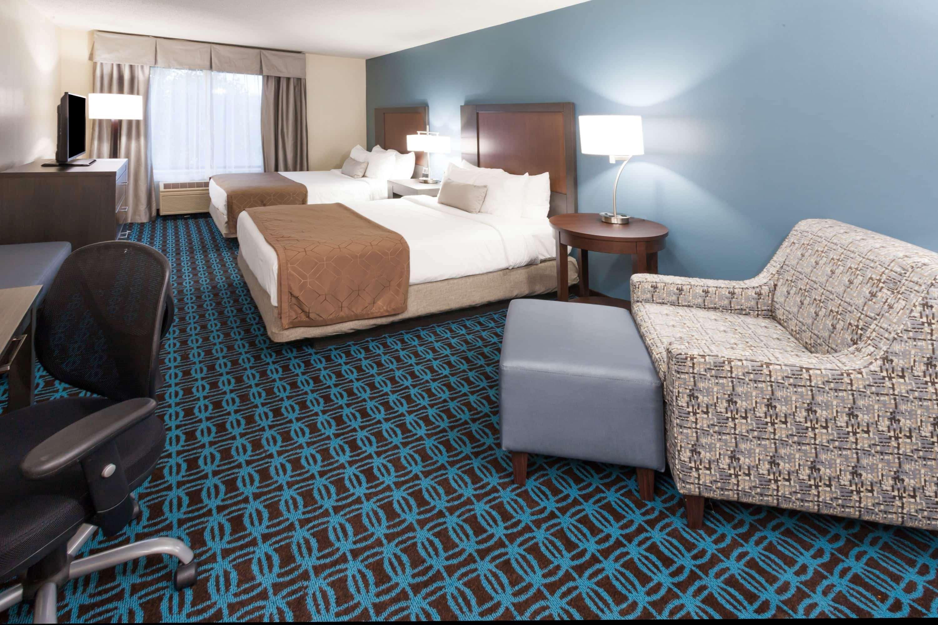 วินเกท บาย วินด์แฮม ชอมเบิร์ก / คอนเวนชั่น เซ็นเตอร์ Hotel ภายนอก รูปภาพ